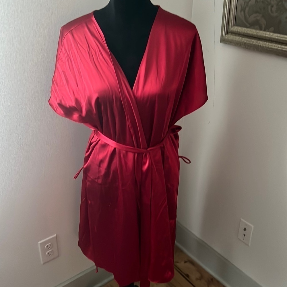 George Red Satin kimono style wrap around women’s‎ robe Sz 3X